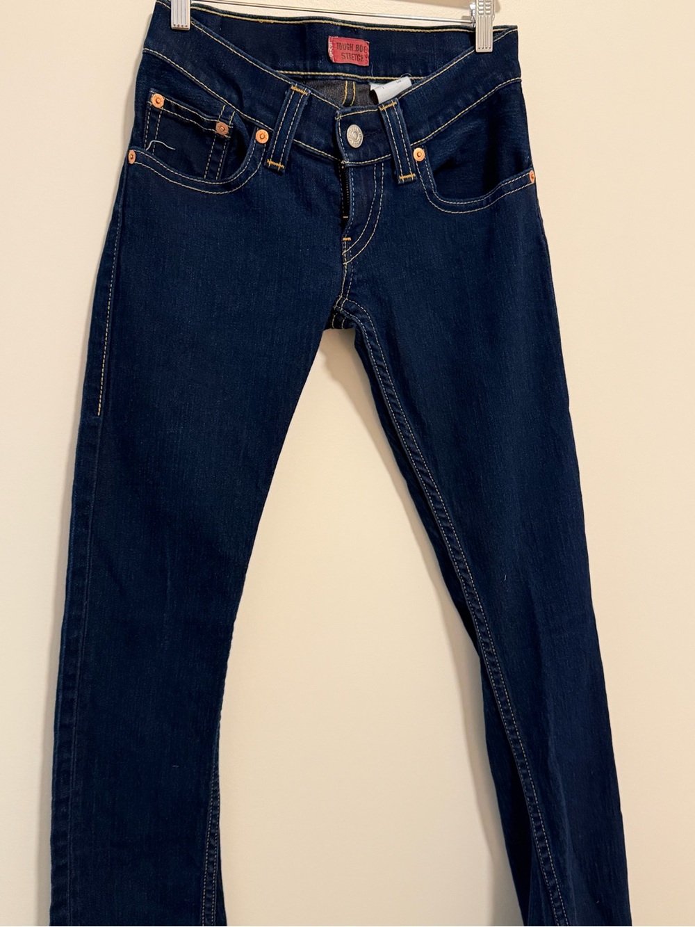 Levi's Indigo Skinny Jeans with Contrast Stitching